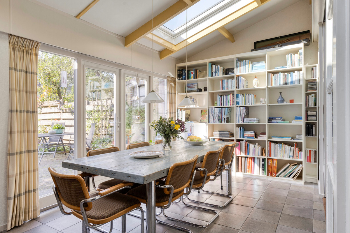 Hoekwoning te koop: Zweerslaan 1, Ede