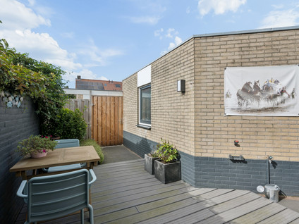 Oranjestraat 82