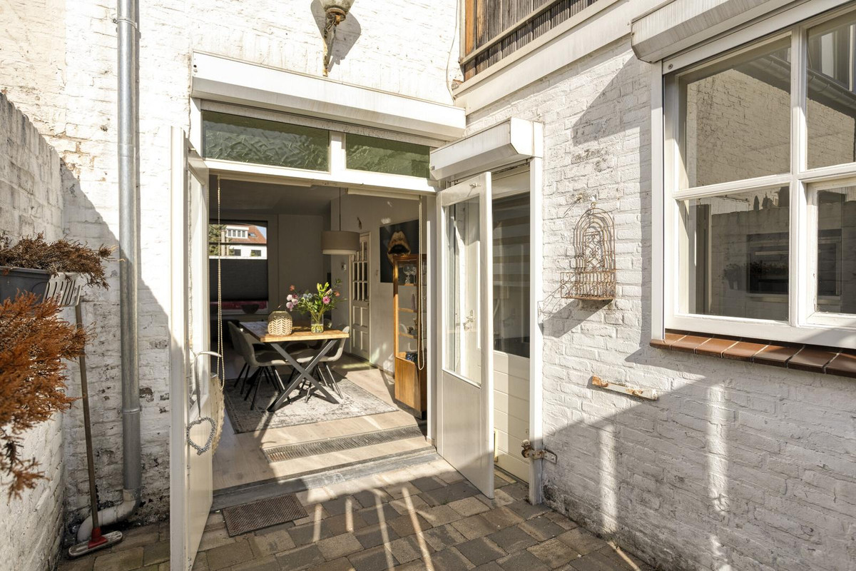 Hoekwoning te koop: Burgemeester Cortenstraat 68, Maastricht