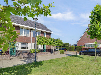 Hilleweg 38