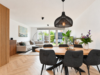 Hunsingosingel 24