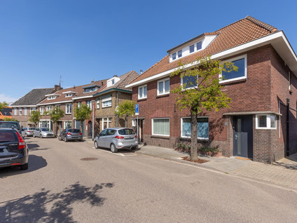 Emmastraat 47
