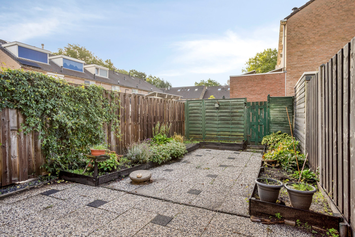 Tussenwoning te koop: Everstein 36, Zwijndrecht