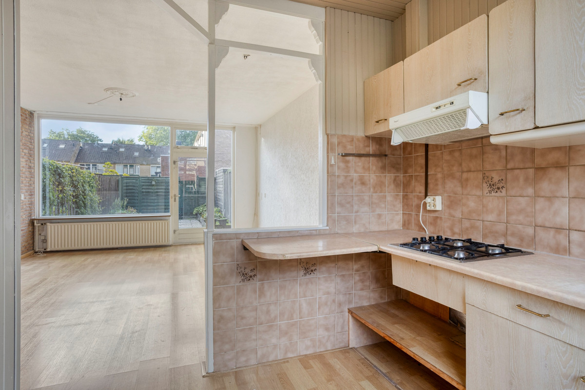 Tussenwoning te koop: Everstein 36, Zwijndrecht