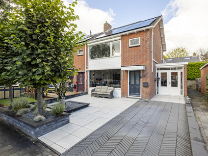 Cort van der Lindenlaan 40