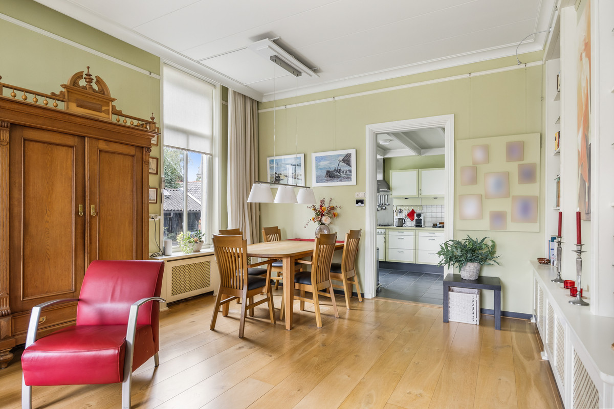 Vrijstaande woning te koop: Schoolplein 9, Witmarsum