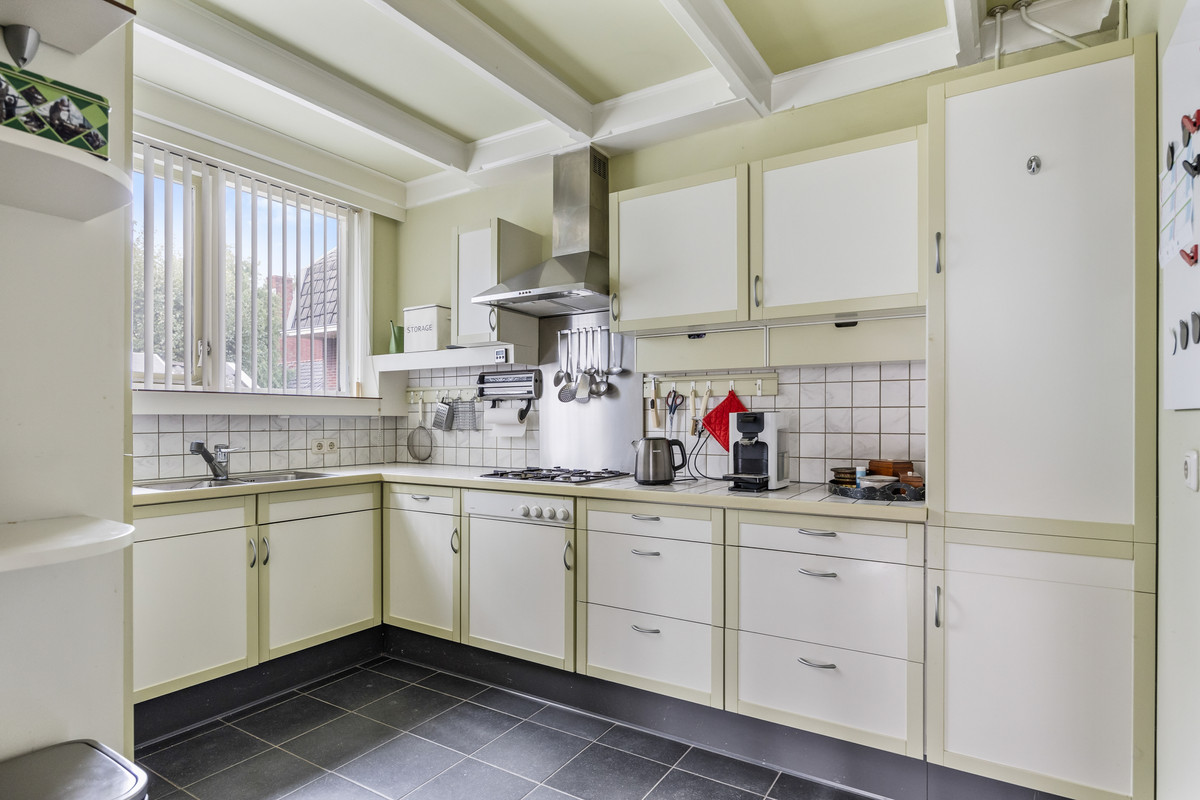 Vrijstaande woning te koop: Schoolplein 9, Witmarsum