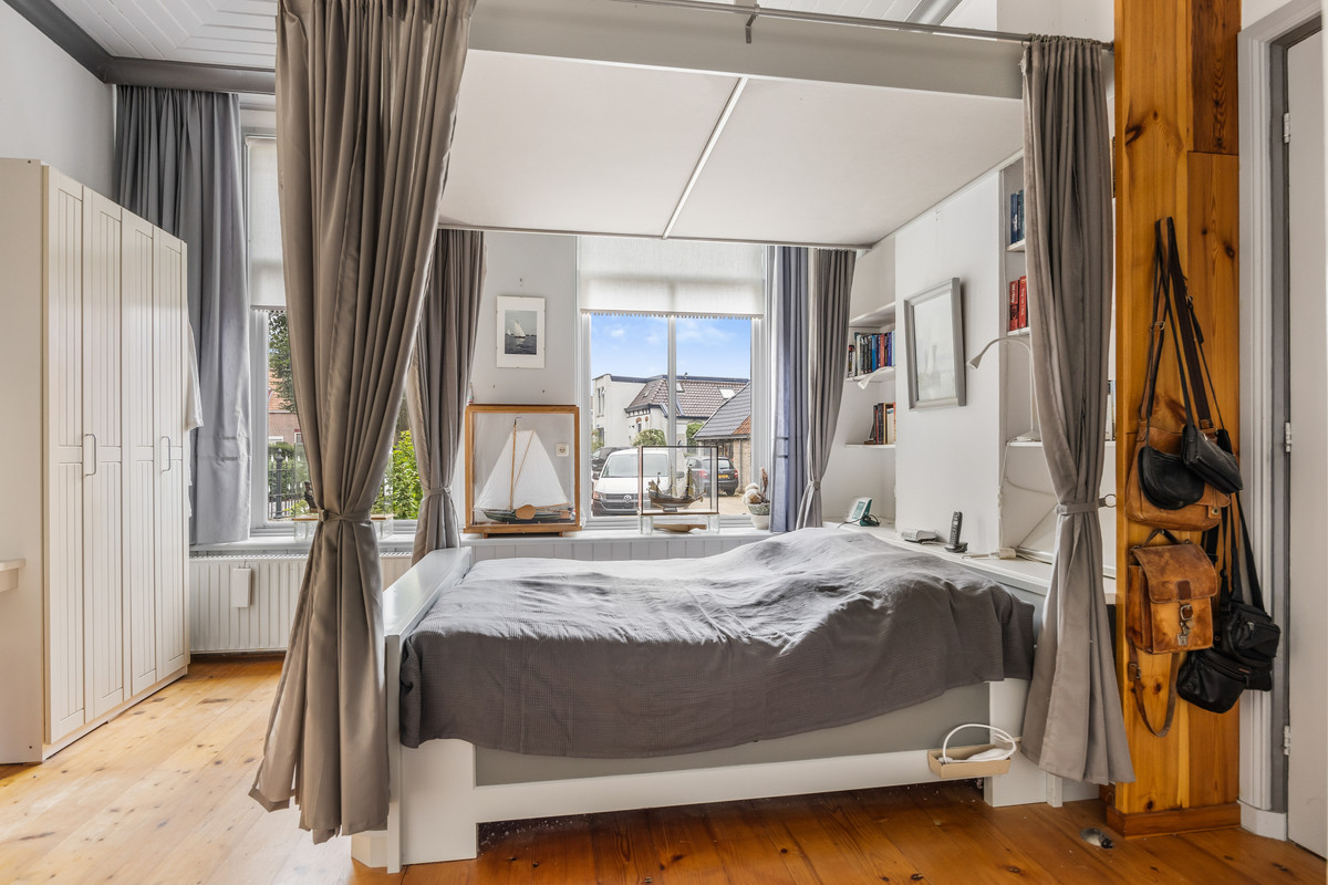 Vrijstaande woning te koop: Schoolplein 9, Witmarsum