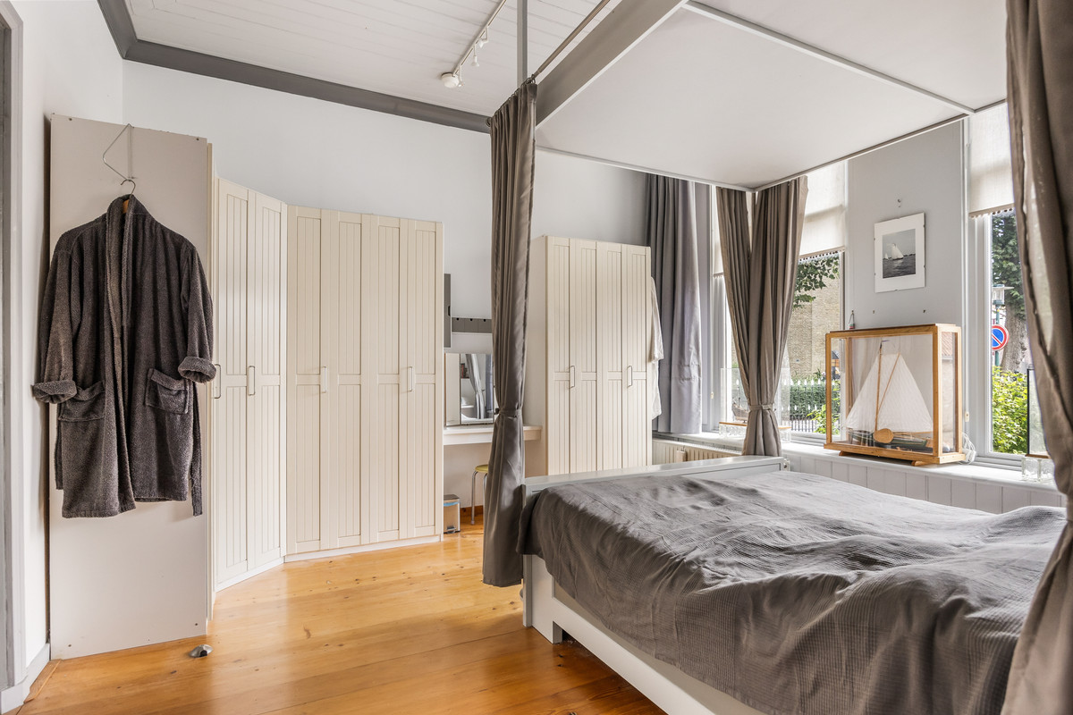 Vrijstaande woning te koop: Schoolplein 9, Witmarsum