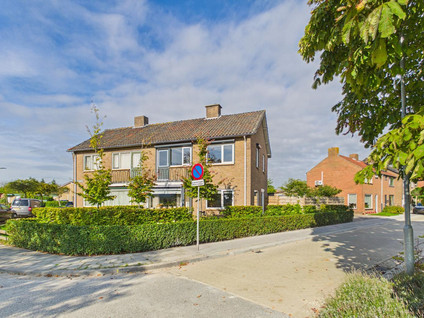 Bernhardstraat 13