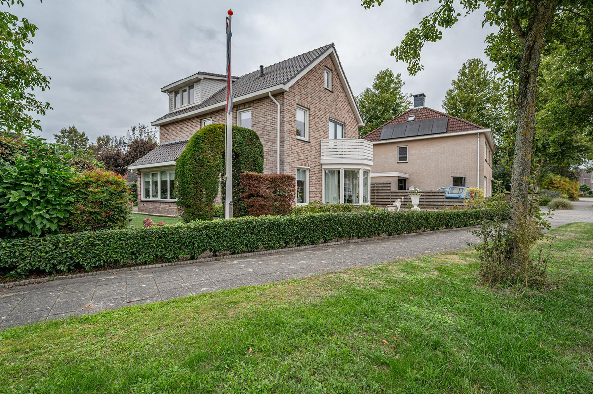 Vrijstaande woning te koop: Mispellaan 19, Rouveen