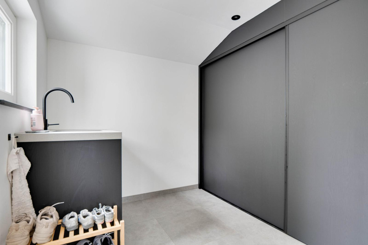 Vrijstaande woning te koop: Dirkdoensweg 3, Ouddorp