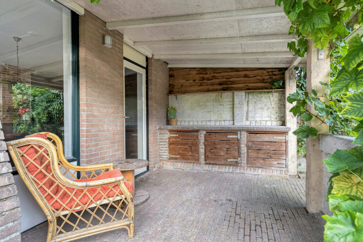 Tussenwoning te koop: Margo Antinkstraat 23, Leiden