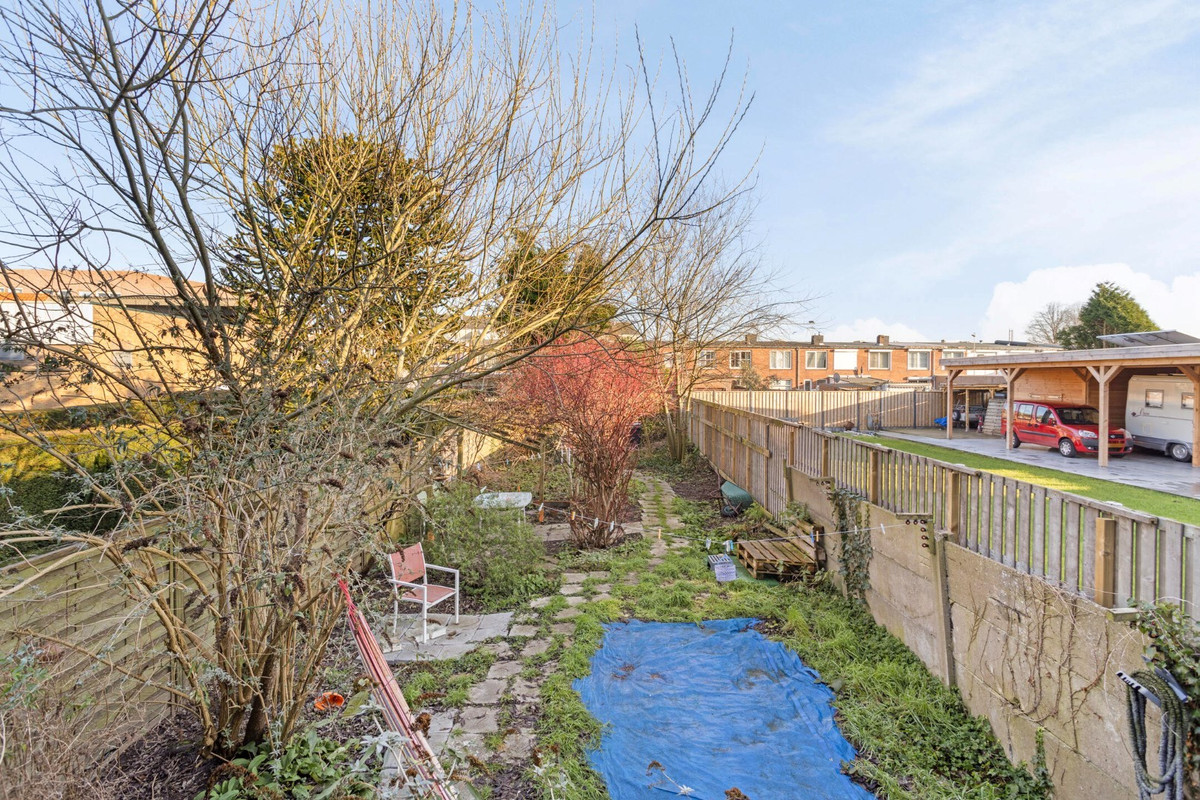 Tussenwoning te koop: Nieuwstraat 37, Oostburg