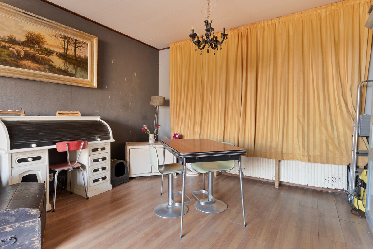 Tussenwoning te koop: Nieuwstraat 37, Oostburg