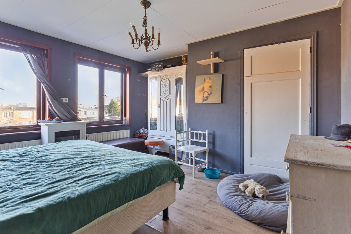 Tussenwoning te koop: Nieuwstraat 37, Oostburg