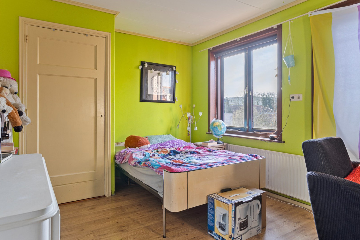 Tussenwoning te koop: Nieuwstraat 37, Oostburg