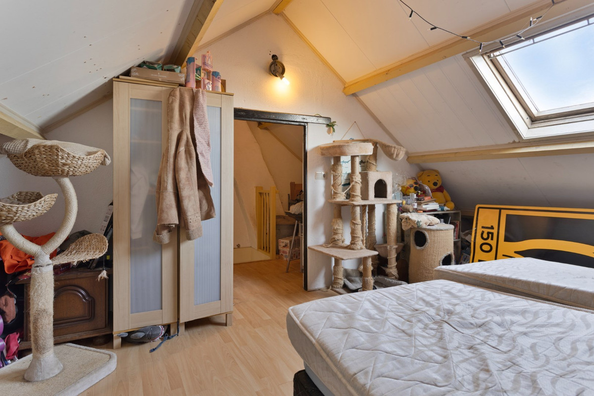 Tussenwoning te koop: Nieuwstraat 37, Oostburg