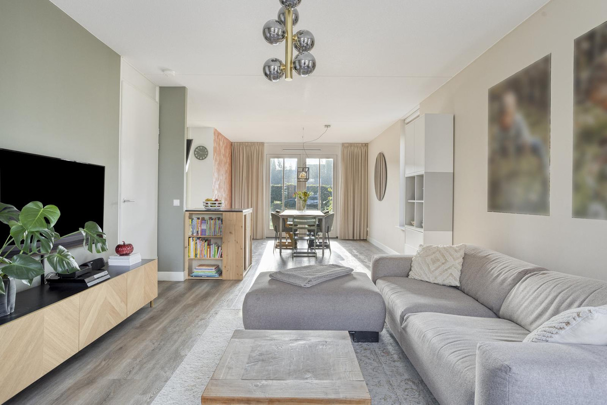 Hoekwoning te koop: Klarinetstraat 12, Goes