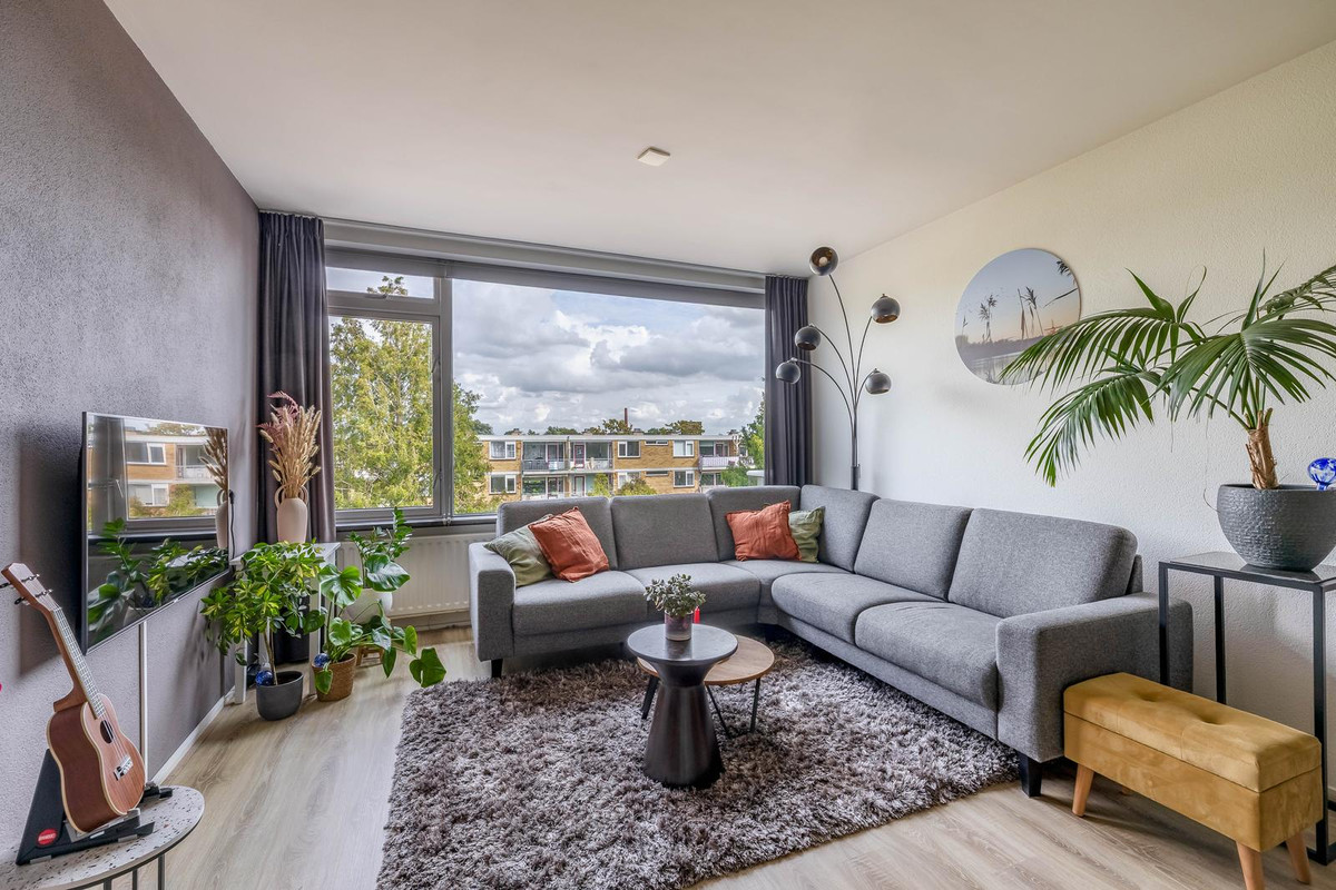 Appartement te koop: Brederolaan 27, Waddinxveen