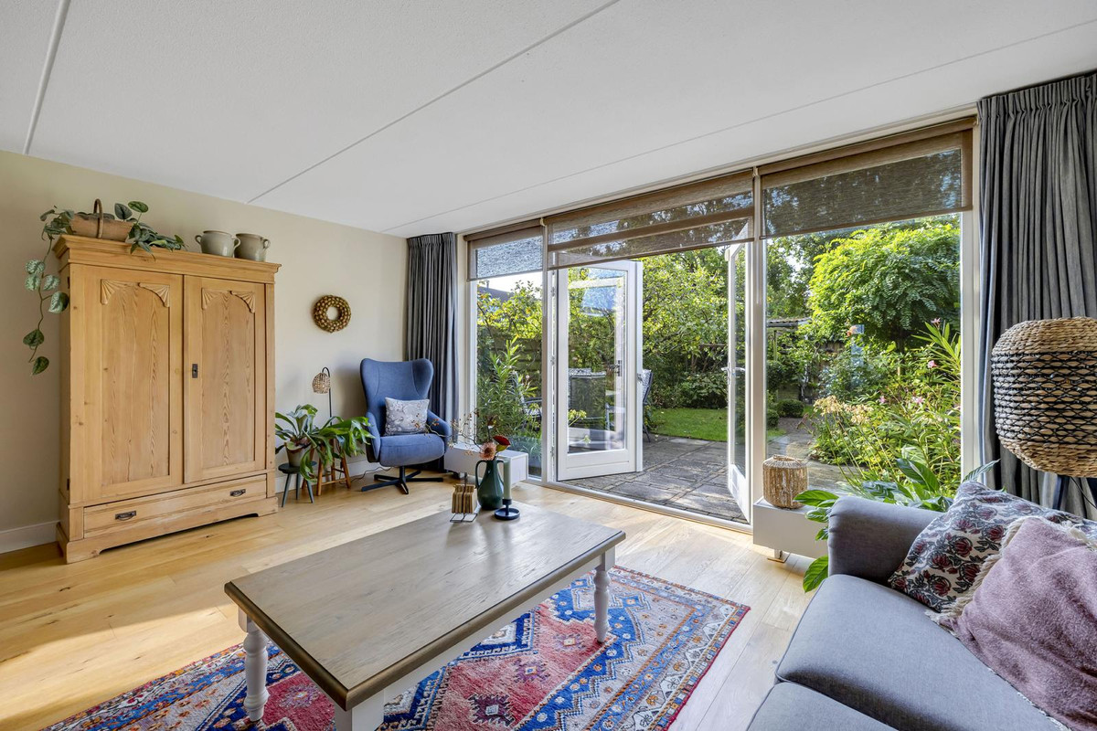 Hoekwoning te koop: Burchtlaan 15, Oostvoorne