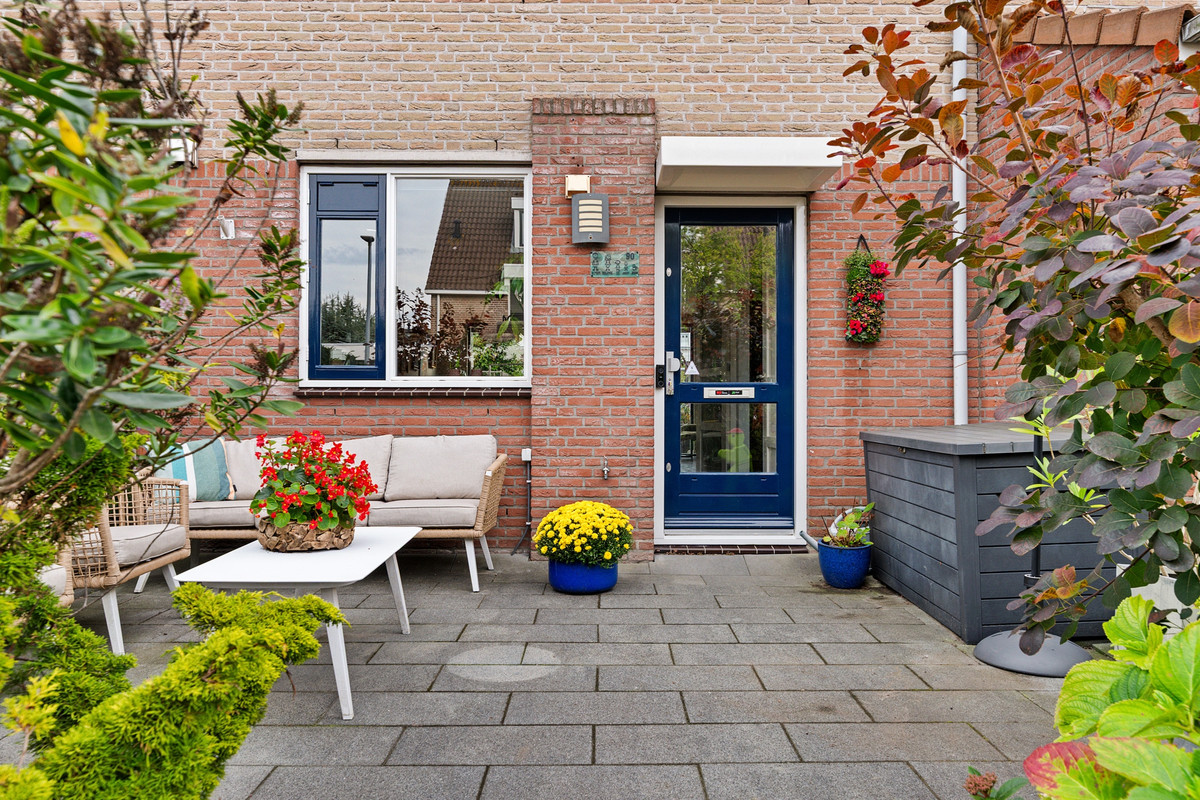 Tussenwoning te koop: Zwaluwtong 90, Monnickendam