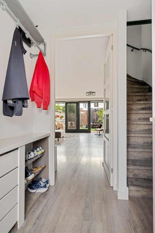Tussenwoning te koop: Zwaluwtong 90, Monnickendam