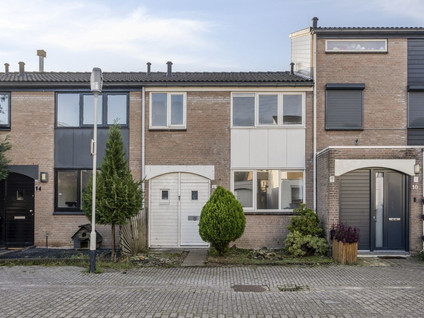 Hoekakker 12