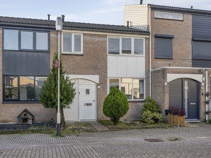 Hoekakker 12