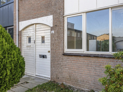 Hoekakker 12