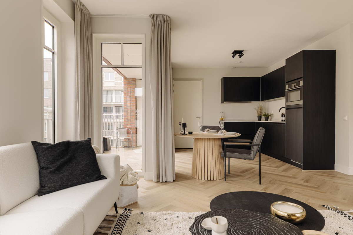 Appartement te koop: Charley Tooropgracht 251, Diemen