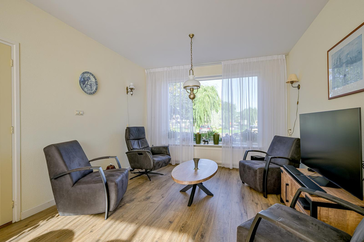 Tussenwoning te koop: Flevosingel 58, Medemblik