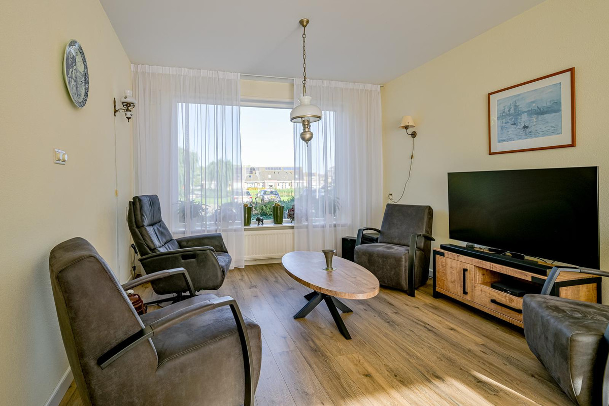 Tussenwoning te koop: Flevosingel 58, Medemblik