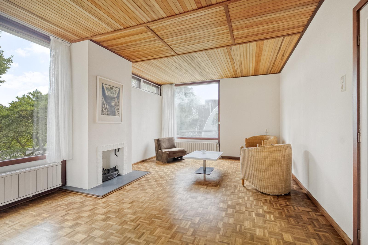 Vrijstaande woning te koop: Oosteinde 1, Heerjansdam