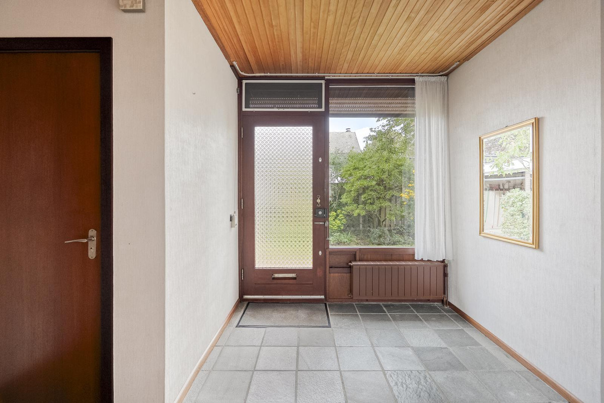Vrijstaande woning te koop: Oosteinde 1, Heerjansdam