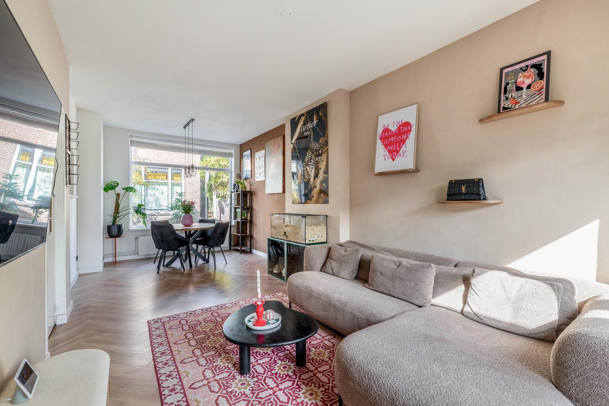 Hoekwoning te koop: Emmastraat 34, Den Helder
