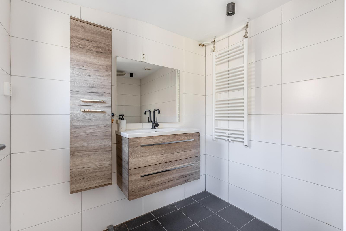 Hoekwoning te koop: Emmastraat 34, Den Helder