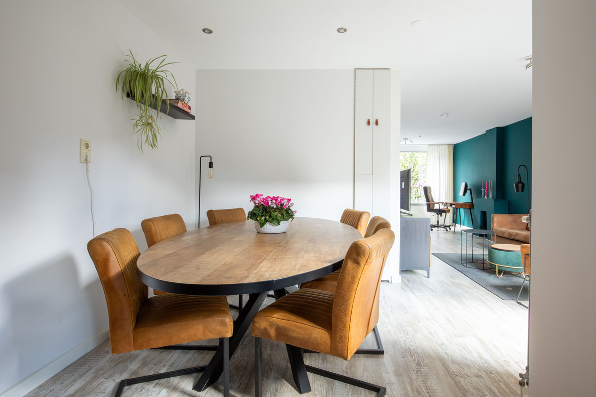 Tussenwoning te koop: Cyclamenstraat 64, Aalsmeer