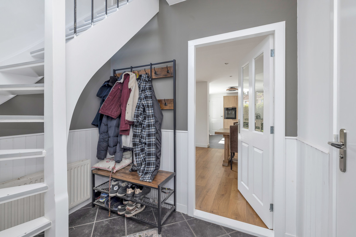 Twee-onder-één-kap te koop: Roerstraat 10, Dronten