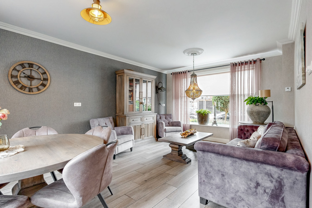 Tussenwoning te koop: de akkers 13, Urk