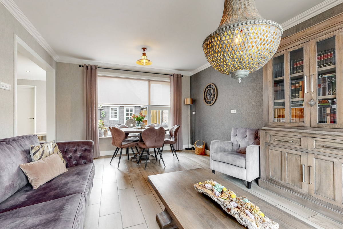 Tussenwoning te koop: de akkers 13, Urk