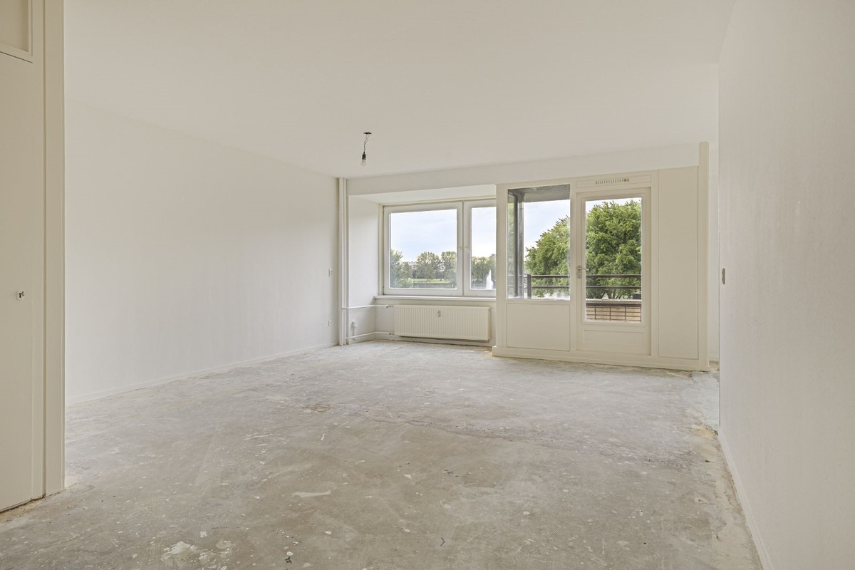 Appartement te koop: Ruimzicht 187, Amsterdam