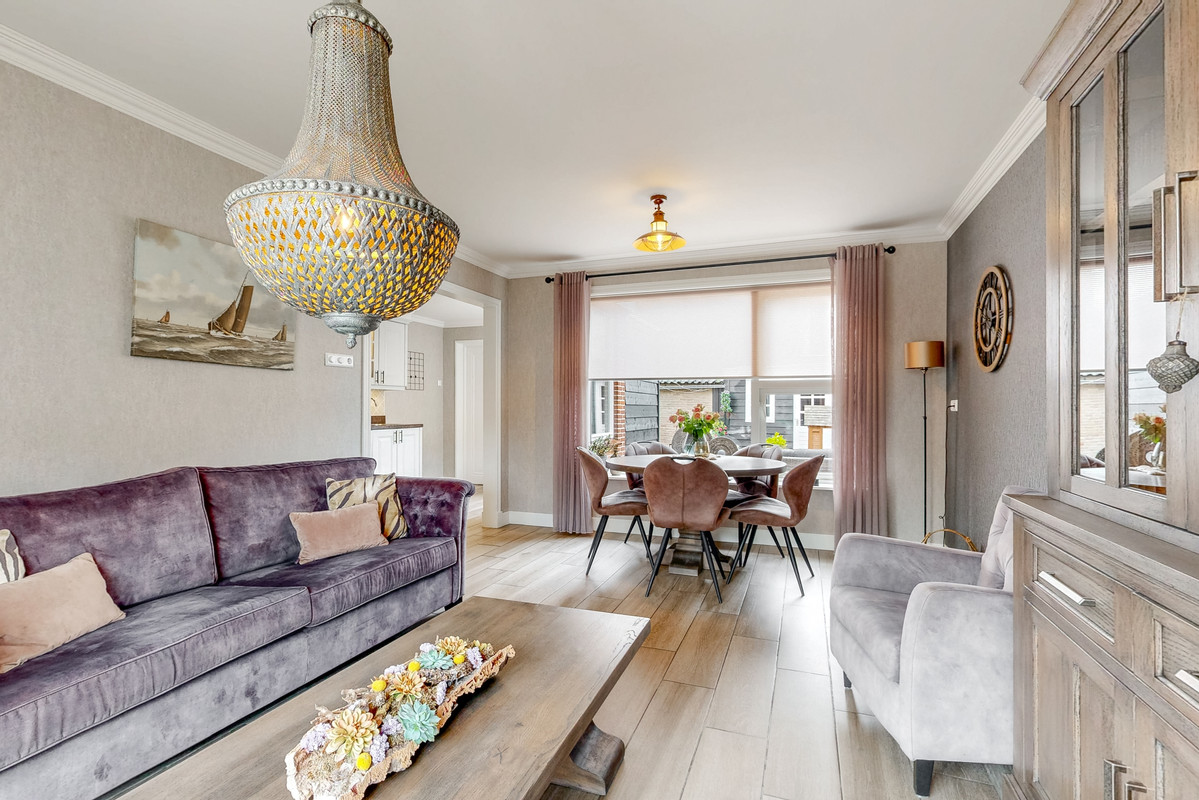Tussenwoning te koop: de akkers 13, Urk