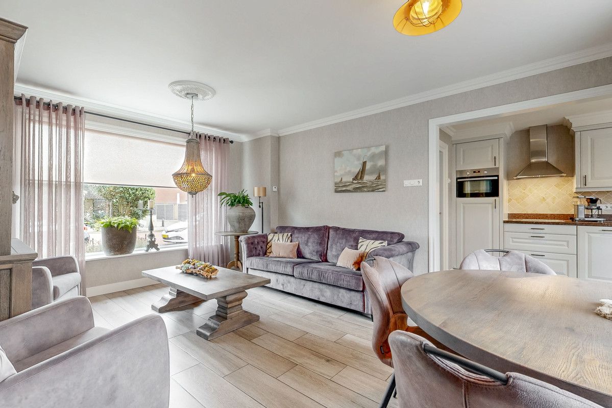 Tussenwoning te koop: de akkers 13, Urk