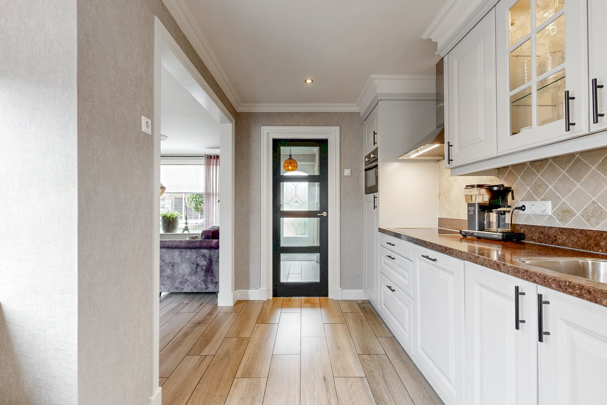 Tussenwoning te koop: de akkers 13, Urk