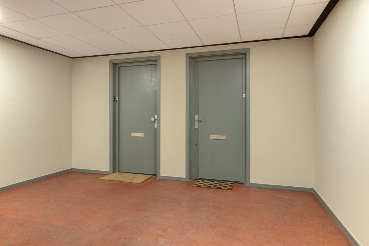 Appartement te koop: Ruimzicht 187, Amsterdam