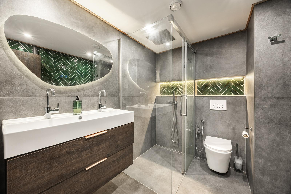 Tussenwoning te koop: Willem Bontekoestraat 76, Almere