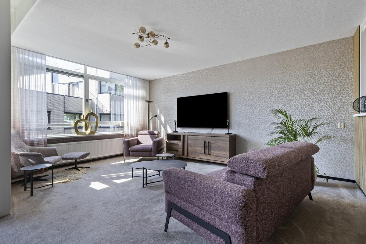 Appartement te koop: Sint Jorisplein 81, Ridderkerk