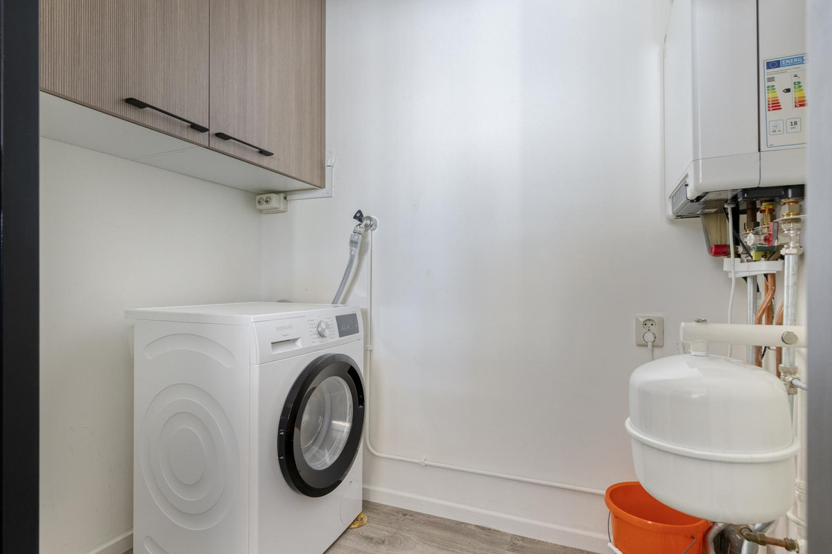 Appartement te koop: Sint Jorisplein 81, Ridderkerk