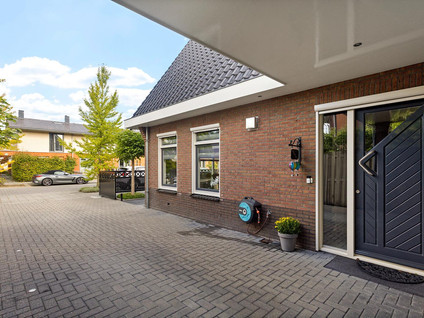 Van Steenbergenlaan 26